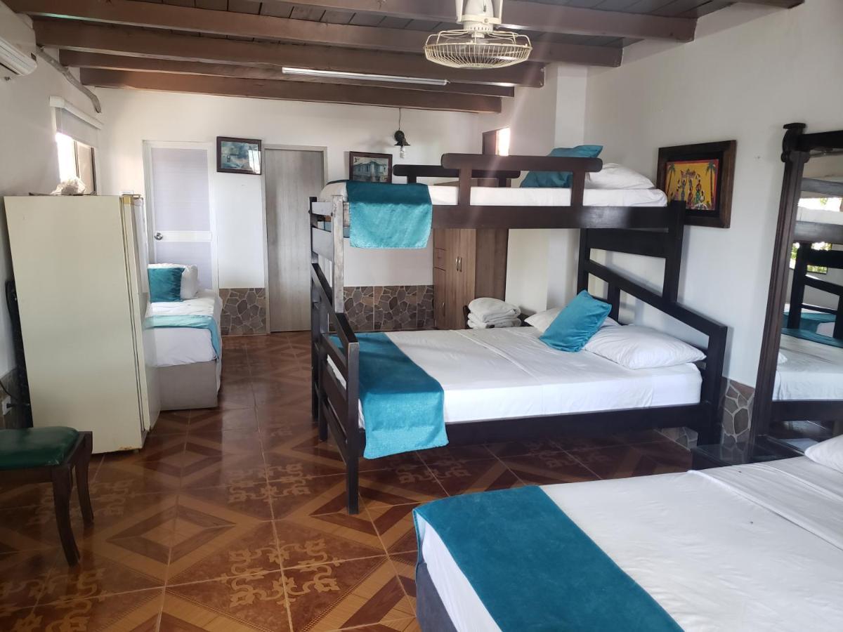 Hospedaje Villa Naloy Санта Марта Екстериор снимка