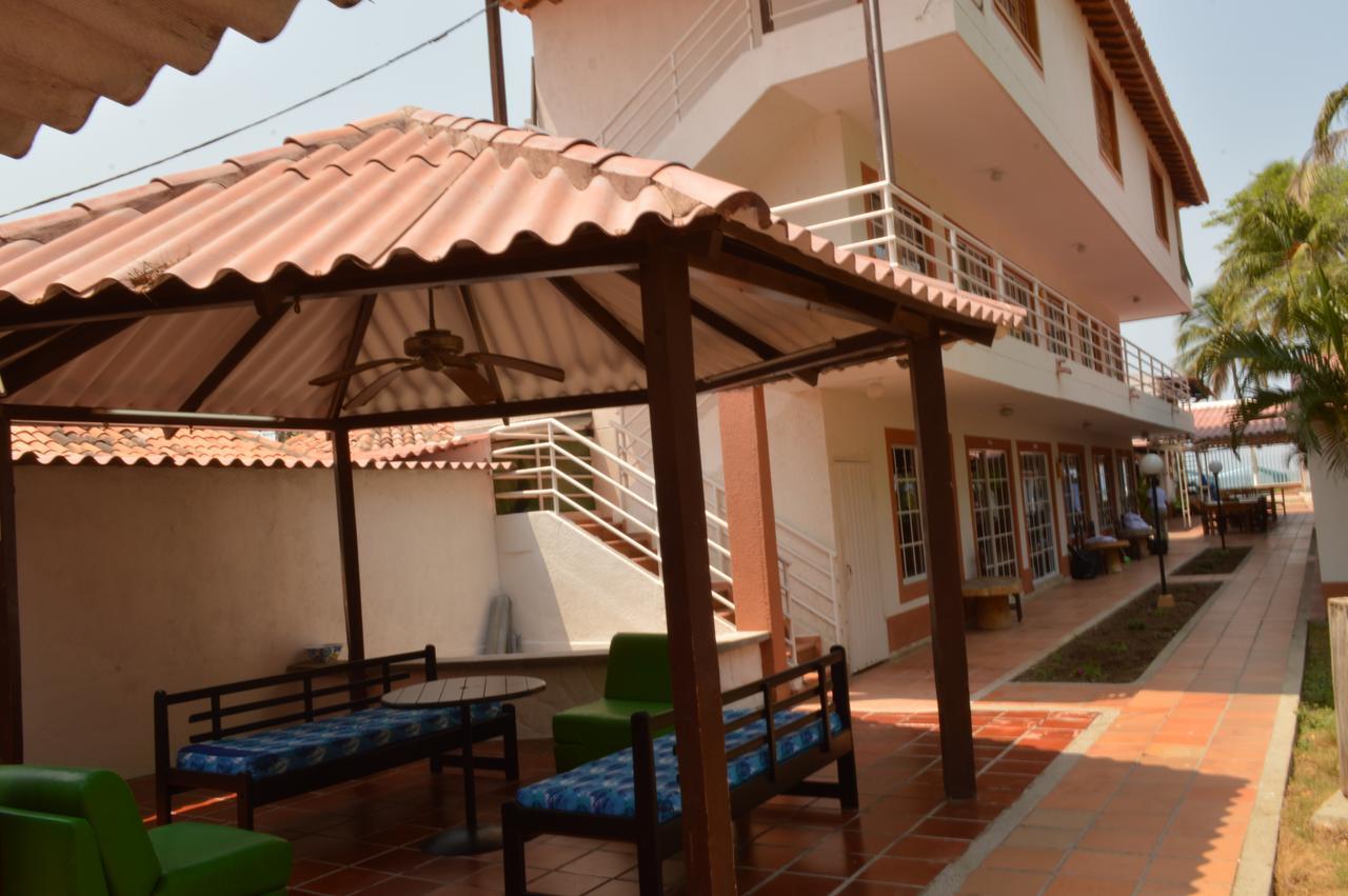 Hospedaje Villa Naloy Санта Марта Екстериор снимка